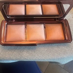 Hourglass Ambient Lighting Palette
